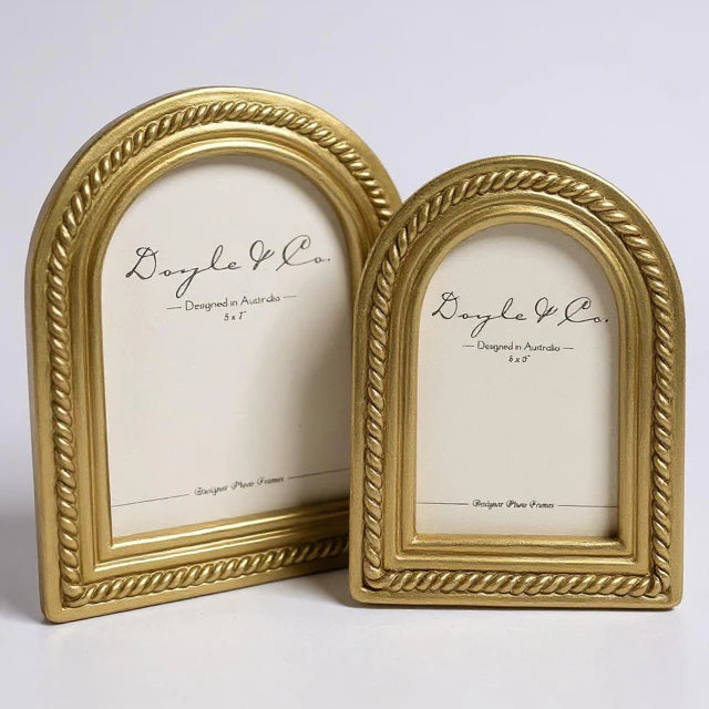 ARCH ROPE DETAIL GOLD FRAME 5X7